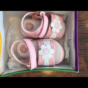 Toddler size 3 sandals buster brown